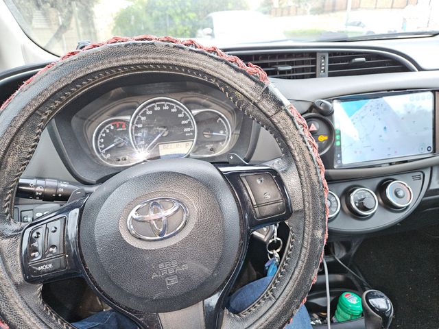 מודעת רכב טויוטה יאריס