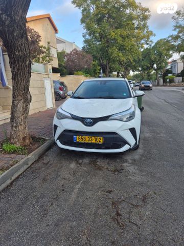 טויוטה C-HR