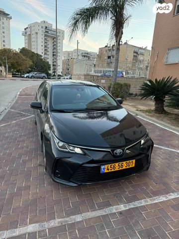 טויוטה קורולה