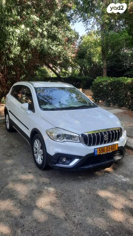 סוזוקי קרוסאובר