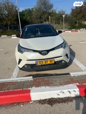 טויוטה C-HR