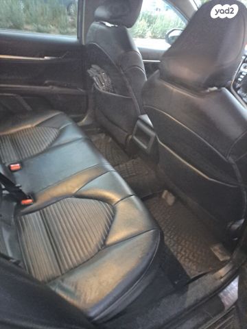 טויוטה קאמרי