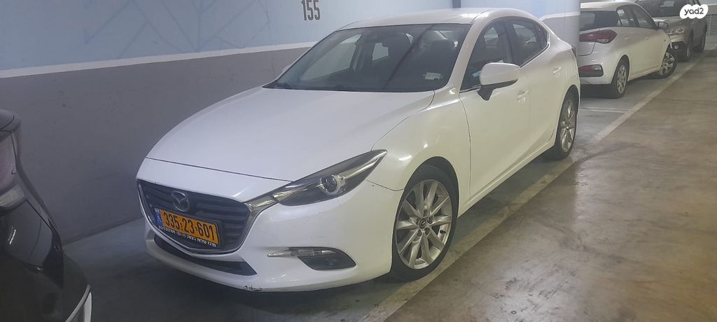 מאזדה 3
