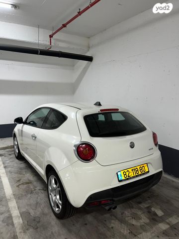 אלפא רומיאו מיטו