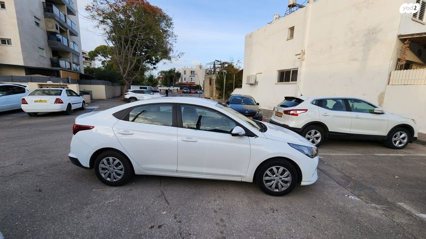 יונדאי אקסנט i25