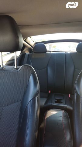 יונדאי ולוסטר