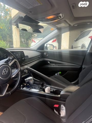 יונדאי אלנטרה