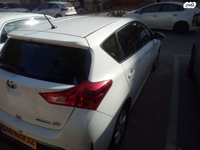 טויוטה אוריס