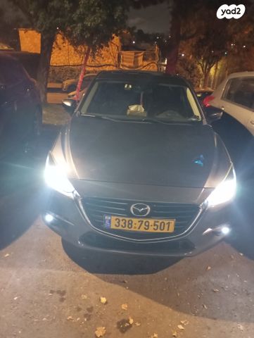מודעת רכב מאזדה 3