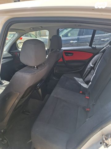 מודעת רכב ב מ וו סדרה 1