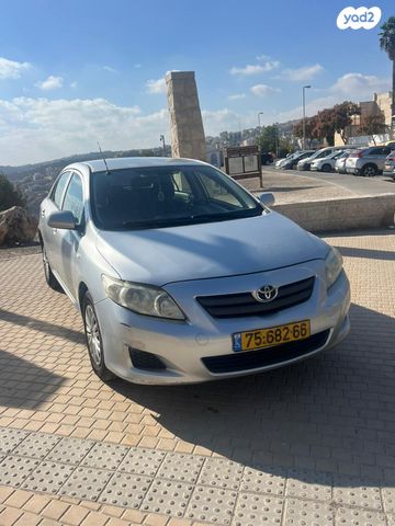 טויוטה קורולה