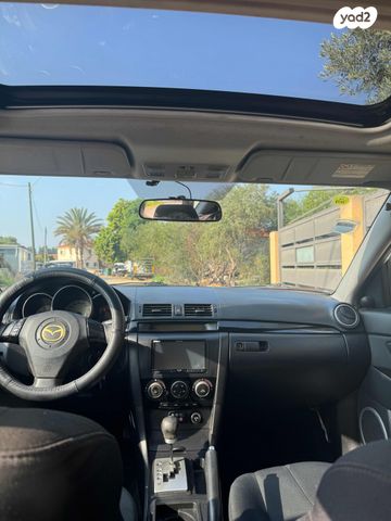 מודעת רכב מאזדה 3