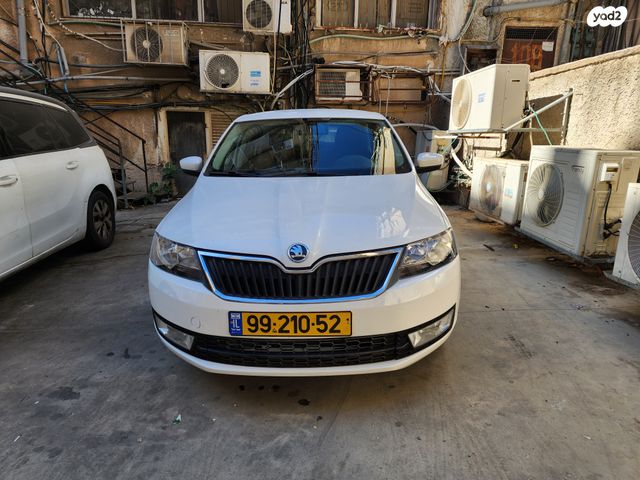 סקודה ראפיד