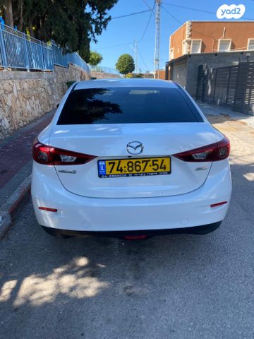 מודעת רכב מאזדה 3