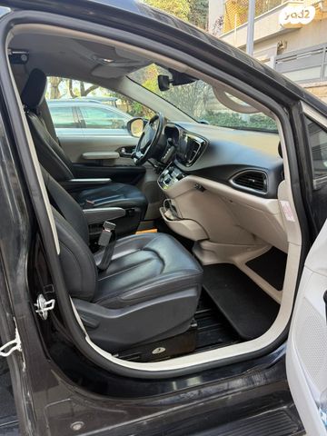 קרייזלר פסיפיקה