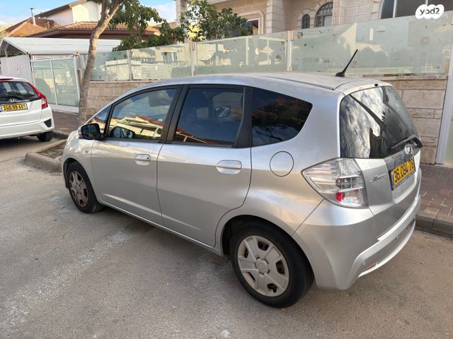 מודעת רכב הונדה ג'אז