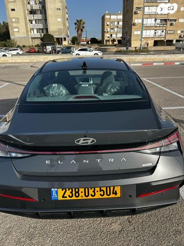 יונדאי אלנטרה