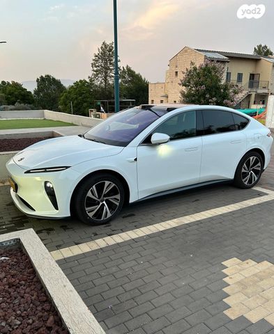 מודעת רכב ניאו ET5