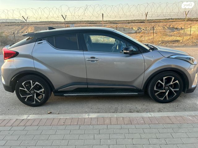 טויוטה C-HR