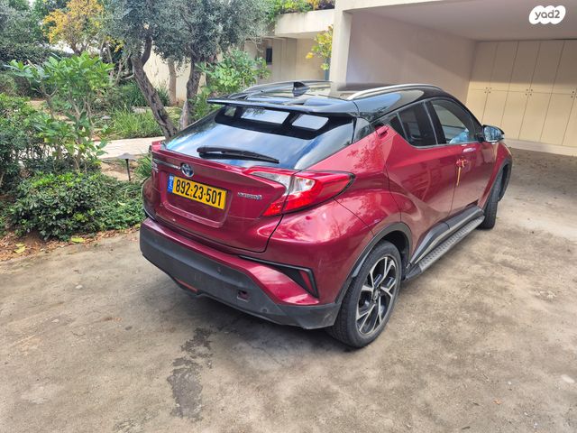 טויוטה C-HR