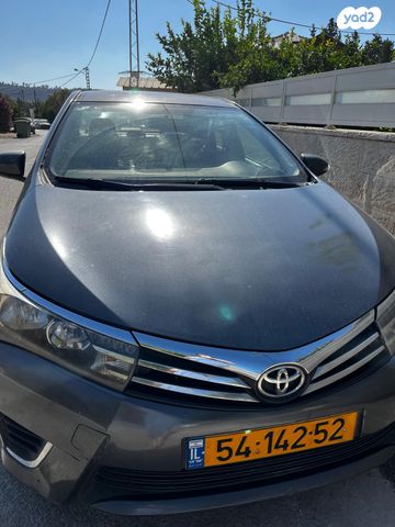 מודעת רכב טויוטה קורולה