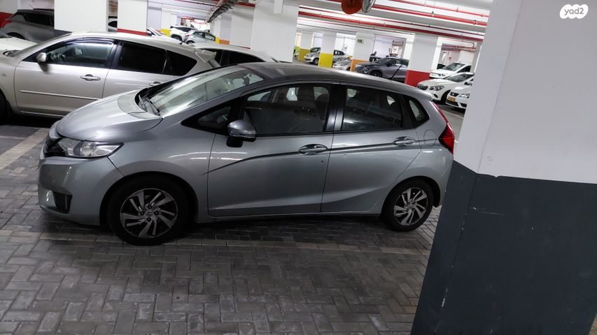 מודעת רכב הונדה ג'אז 