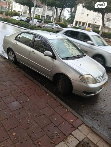 מודעת רכב טויוטה קורולה