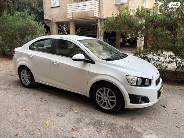 שברולט סוניק