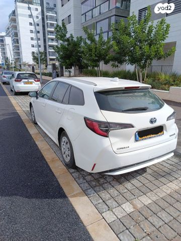 טויוטה קורולה