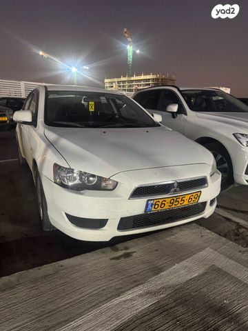 מיצובישי לנסר