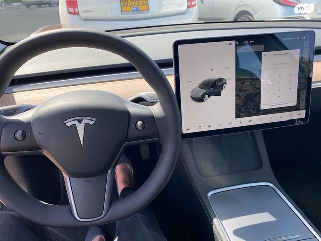 טסלה מודל 3