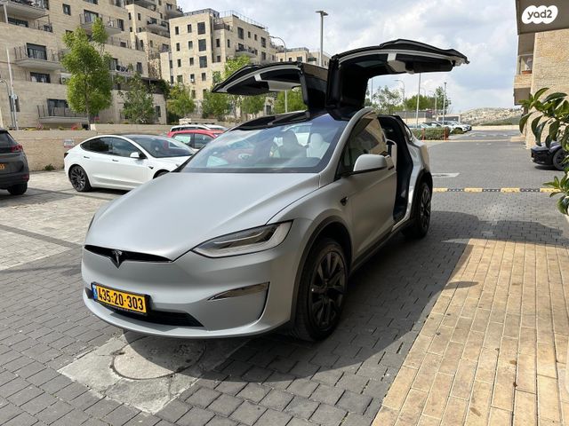 מודעת רכב טסלה מודל X