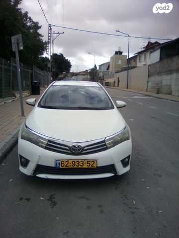 מודעת רכב טויוטה קורולה