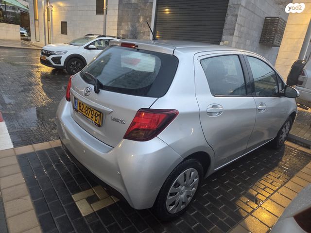 מודעת רכב טויוטה יאריס