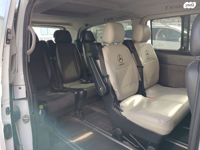 מודעת רכב מרצדס-בנץ ויאנו