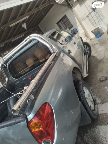 מיצובישי טרייטון / L200