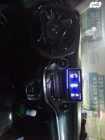 מודעת רכב מרצדס-בנץ V-class