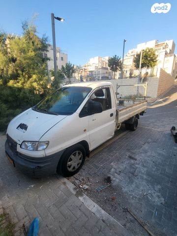 יונדאי H-1 / i800