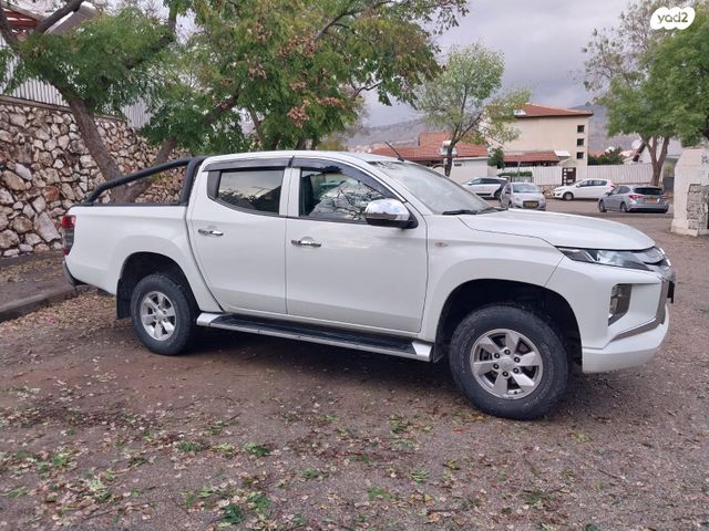 מיצובישי טרייטון / L200