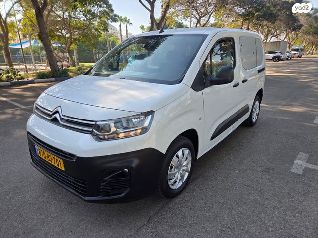 מודעת רכב סיטרואן ברלינגו