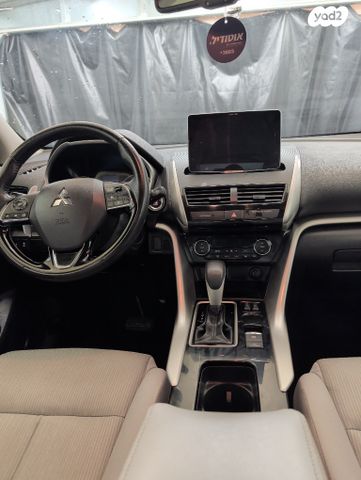 מיצובישי אקליפס קרוס