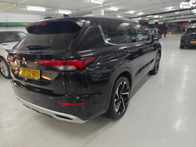 מיצובישי אאוטלנדר