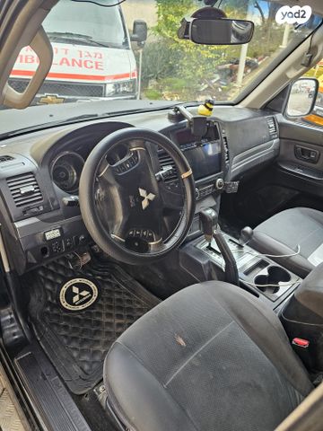 מיצובישי פג'רו