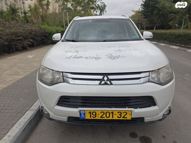 מודעת רכב מיצובישי אאוטלנדר