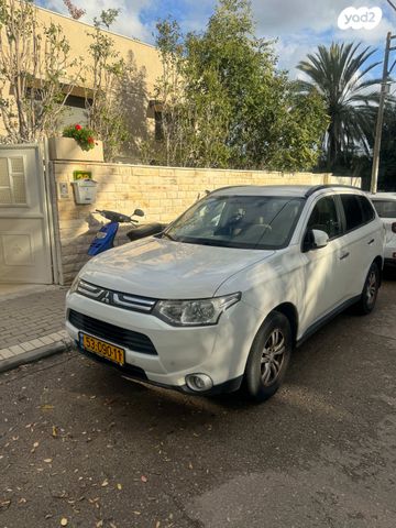 מיצובישי אאוטלנדר