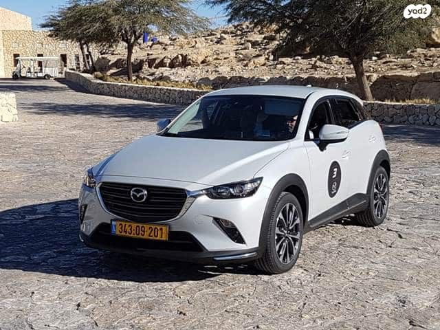 מודעת רכב מאזדה CX-3