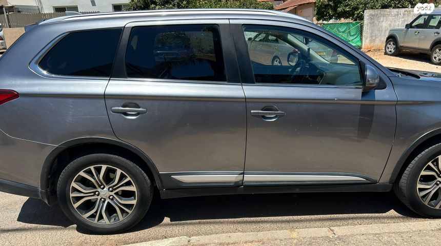 מודעת רכב מיצובישי אאוטלנדר