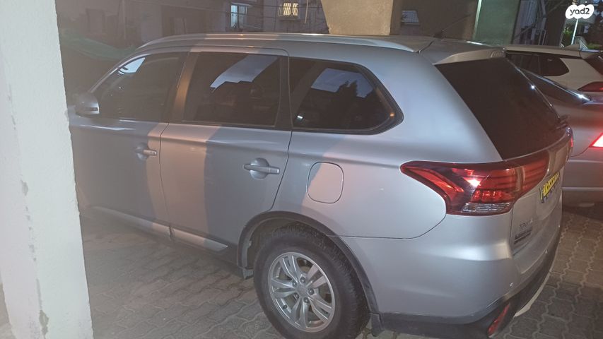 מודעת רכב מיצובישי אאוטלנדר