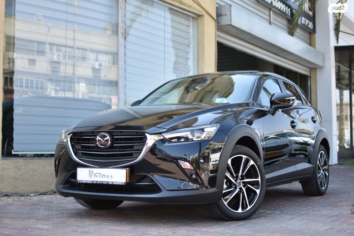 מודעת רכב מאזדה CX-3