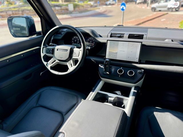 לנד רובר דיפנדר